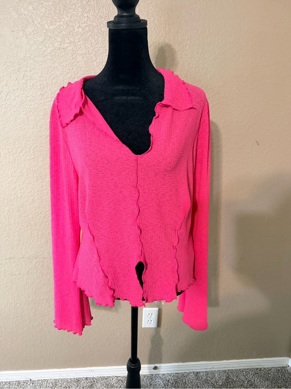 Forever 21 Bright Hot Pink Ruffled Edge Long Sleeve Top
